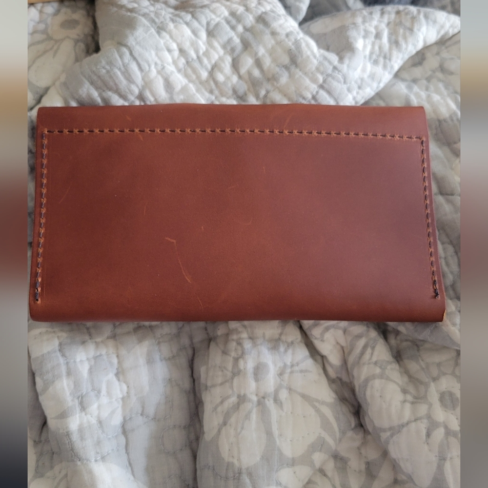 Portland Leather Rancher Wallet In "Honey" - Picture 4 of 4